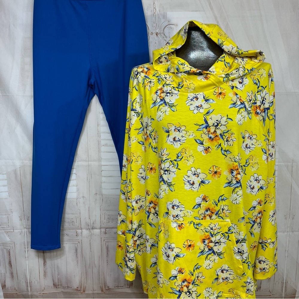 LuLaRoe 3XL Amber Hoodie with TC2 leggings